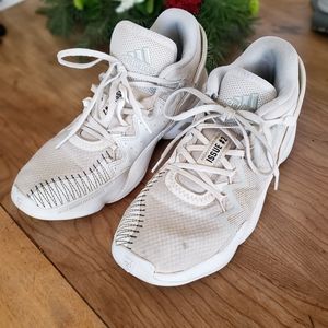 ADIDAS DON ISSUE #2 BASKETBALL SHOES SIZE 9